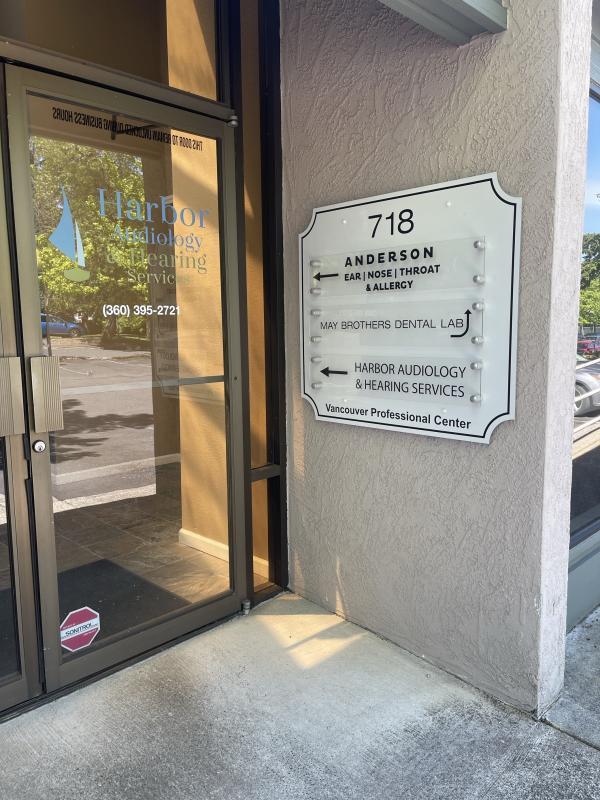 Vancouver clinic audiology Harbor Audiology front door